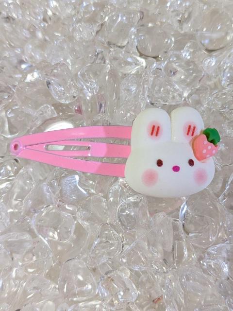 *HM*『苺リボン☆ウサギB』☆ヘアピン < キッズ/ベビー  *HM*『苺リボン☆ウサギB』☆ヘアピン  < キッズ/ベビーの