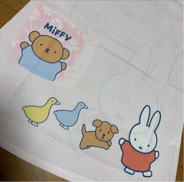Vi ^Ot ~btB[ Miffy Gv@Ey@TCh{^   