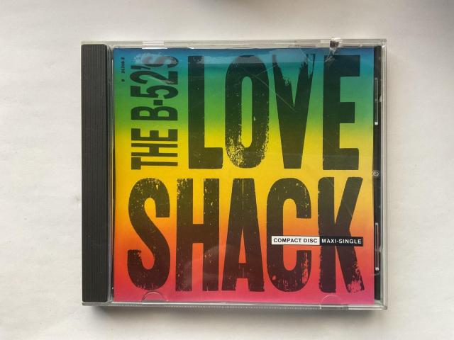 THE B-52's LOVE SHACK COMPACT DISC MAXI-SINGLE 9 21318-2  �� CD/DVD/�r�f�I�� 