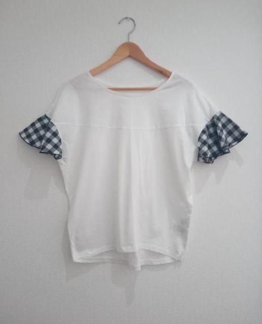 シンプリシテェ◆袖 チェックフリル ゆったり ホワイト Tシャツ < 女性ファッション  シンプリシテェ◆袖 チェックフリル ゆったり ホワイト Tシャツ  < 女性ファッションの