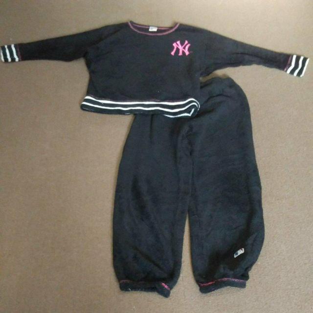 140 MAJOR LEAGUE BASEBALL ふわふわモコモコパジャマ < キッズ/ベビー  140 MAJOR LEAGUE BASEBALL ふわふわモコモコパジャマ  < キッズ/ベビーの