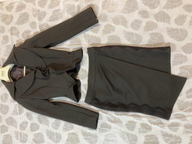 特価新品同様GRAND TABLEフォーマルスカートスーツ上下セットアップセレモニースーツ入園式入学式パーティー卒業式卒園式七五三 < 女性ファッション  特価新品同様GRAND TABLEフォーマルスカートスーツ上下セットアップセレモニースーツ入園式入学式パーティー卒業式卒園式七五三 < 女性ファッションの