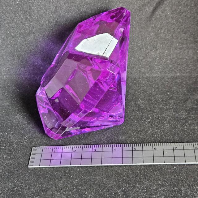 新品*アクリルアイス*蝶々*クリスタル*フィギュア*紫*クリア*バタフライ < インテリア/ライフ 新品*アクリルアイス*蝶々*クリスタル*フィギュア*紫*クリア*バタフライ < インテリア/ライフの