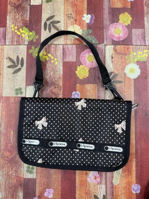 ӂ߂āLeSportsacg[gobNE|[`E~jg[gEꁚ4_܂Ƃߔ1000~X^[g