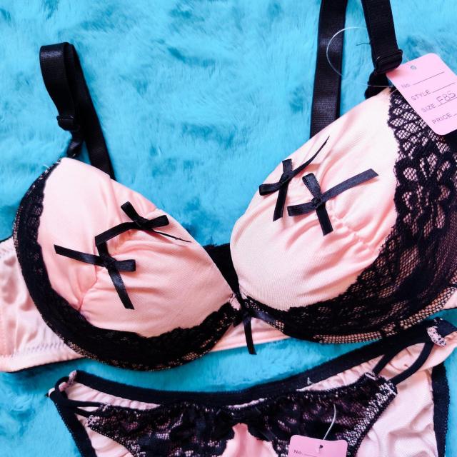 エロカワッ。。F85×L。。ブラックレースがSexy。。小悪魔ブラジャー&ショーツセット。。グラマー大きいサイズ < 女性ファッション  エロカワッ。。F85×L。。ブラックレースがSexy。。小悪魔ブラジャー&ショーツセット。。グラマー大きいサイズ < 女性ファッションの