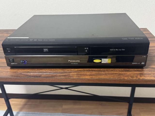 Panasonic �p�i�\�j�b�N DMR-BRS30V VHS��̌^ �u���[���C�f�B�X�N���R�[�_�[ 500GB  �� �Ɠd/AV�� 
