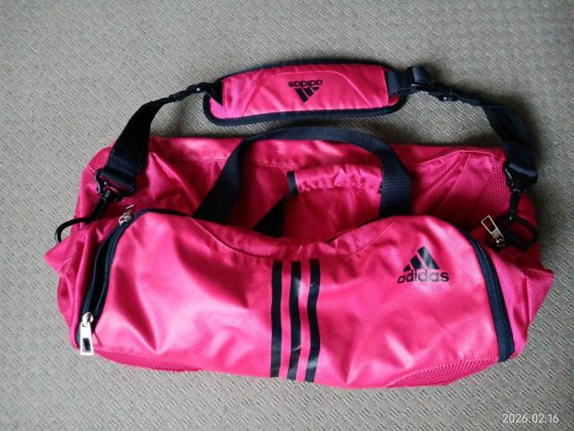 adidas �A�f�B�_�X �s���N 3�{�� �{�X�g���o�b�O �_�b�t���o�b�O �X�|�[�c �W�� ���s  �� �u�����h�� 