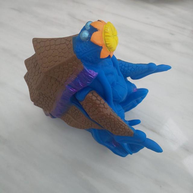 ウルトラ怪獣500 ホオリンガ ライブサイン付 < ホビー  ウルトラ怪獣500 ホオリンガ ライブサイン付 < ホビーの