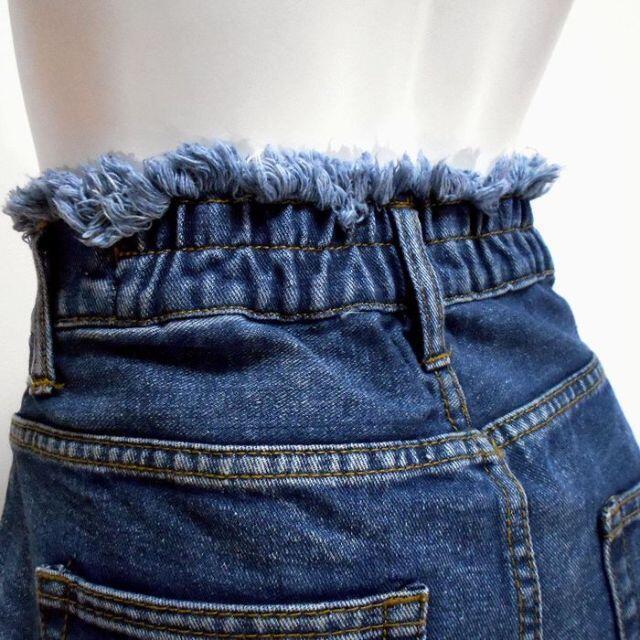 カットオフ デニムショートパンツ 新品タグあり < 女性ファッション  カットオフ デニムショートパンツ 新品タグあり < 女性ファッションの
