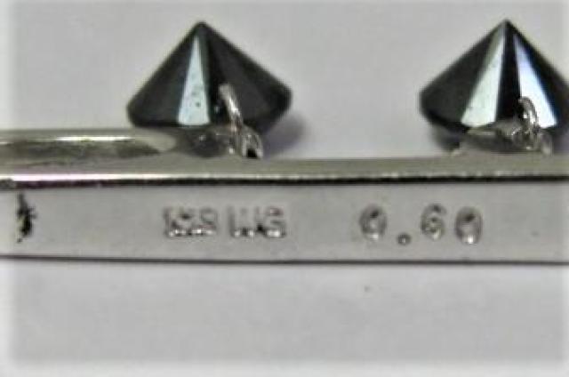 K18WG18金ホワイトゴールド ダンシング ブラックダイヤ 3ヶ 0.60ct < 女性アクセサリー/時計  K18WG18金ホワイトゴールド ダンシング ブラックダイヤ 3ヶ 0.60ct < 女性アクセサリー/時計の