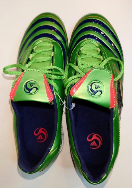 未使用★22.5cm★adidas★ジュニア用★サッカーシューズ★フットサルシューズ★子供用運動靴★キッズ靴★アディダス★送料無料 < キッズ/ベビー  未使用★22.5cm★adidas★ジュニア用★サッカーシューズ★フットサルシューズ★子供用運動靴★キッズ靴★アディダス★送料無料 < キッズ/ベビーの