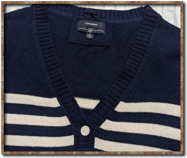 ギャップ カシミヤ100%ボーダーニットカーディガン 紺×白 < ブランド  ギャップ カシミヤ100%ボーダーニットカーディガン 紺×白 < ブランドの