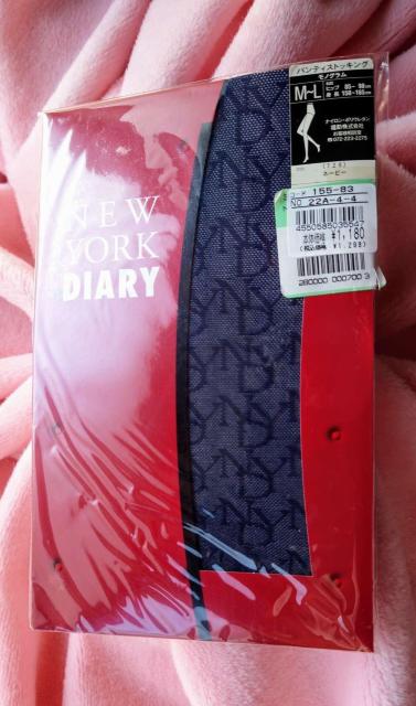 �����I������v���f���[�X��New York Diary�����{��/���������m�O���������X�g�b�L���O����l�C�r�[���؃I���j�� 