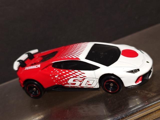 g~JTONLOdesigned by Automobili Lamborghini{M[j EJytH}e