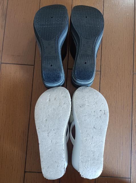 足長ビーチサンダル2足セット★役立つ白黒★美脚足長&身長アップ★安定ウエッジサンダル★ < 女性ファッション 足長ビーチサンダル2足セット★役立つ白黒★美脚足長&身長アップ★安定ウエッジサンダル★ < 女性ファッションの