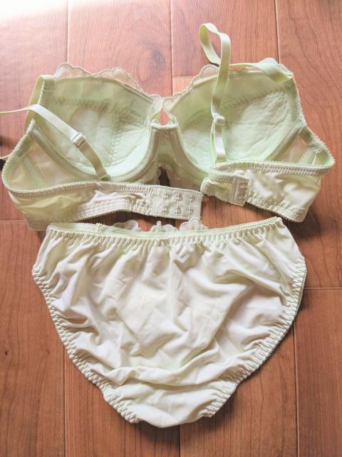 衣類 【A75/M】 < 女性ファッション 衣類 【A75/M】 < 女性ファッションの