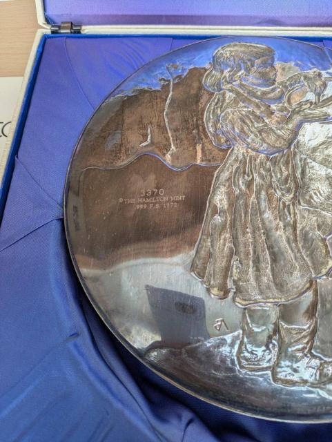 大特価!超貴重レア!ハミルトン・ミント ピカソ作「Le Gourmet」を模した純銀製打ち出しレリーフプレート 実測280gの出品 < ホビー 大特価!超貴重レア!ハミルトン・ミント ピカソ作「Le Gourmet」を模した純銀製打ち出しレリーフプレート 実測280gの出品 < ホビーの