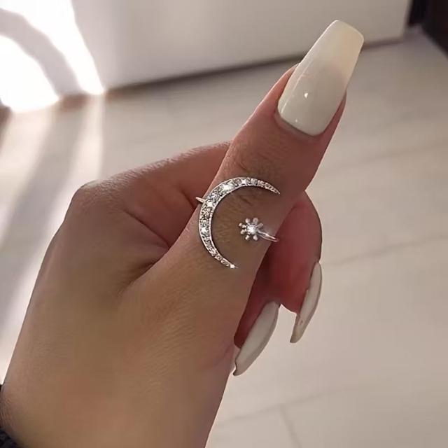 超お買い得590円★【輝きを放つ銀色】天体リング | 調節可能なジルコニア輝き、贅沢で簡単スタイル、あらゆるシーンに最適 < 女性アクセサリー/時計 超お買い得590円★【輝きを放つ銀色】天体リング | 調節可能なジルコニア輝き、贅沢で簡単スタイル、あらゆるシーンに最適 < 女性アクセサリー/時計の