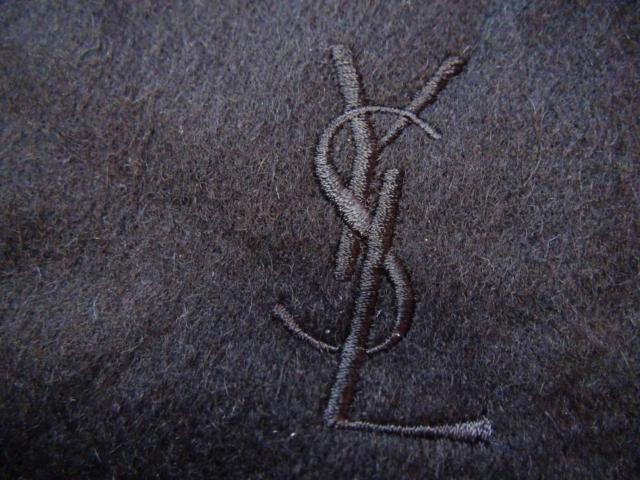 Yves Saint Laurent̍̃}t[E[POOC^A!B  uh 