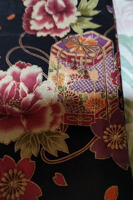 ★処分品★新柄黒×牡丹桜短冊扇子和柄ナナメ掛巾着袋 < キッズ/ベビー  ★処分品★新柄黒×牡丹桜短冊扇子和柄ナナメ掛巾着袋 < キッズ/ベビーの