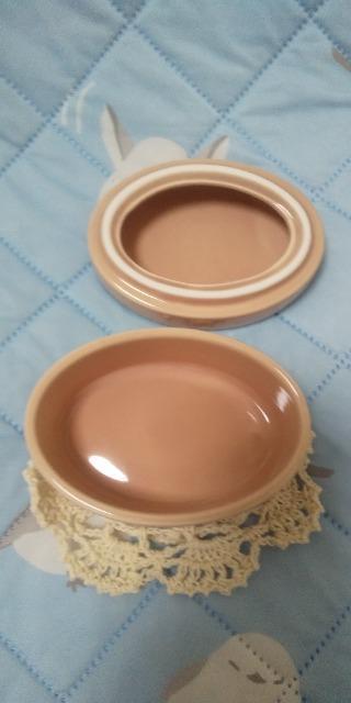 SM2 マルチ陶器ケース クロシェドイリー付き未使用品ピンク系 < ブランド  SM2 マルチ陶器ケース クロシェドイリー付き未使用品ピンク系 < ブランドの