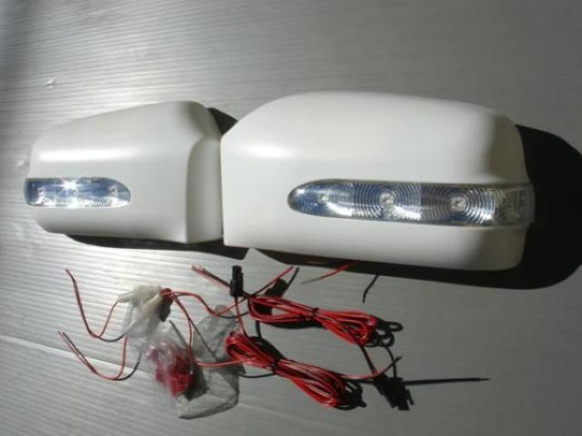 ボルボ LEDドアミラーカバー S70 V70 850 右ハンドル用 < 自動車/バイク ボルボ LEDドアミラーカバー S70 V70 850 右ハンドル用 < 自動車/バイク