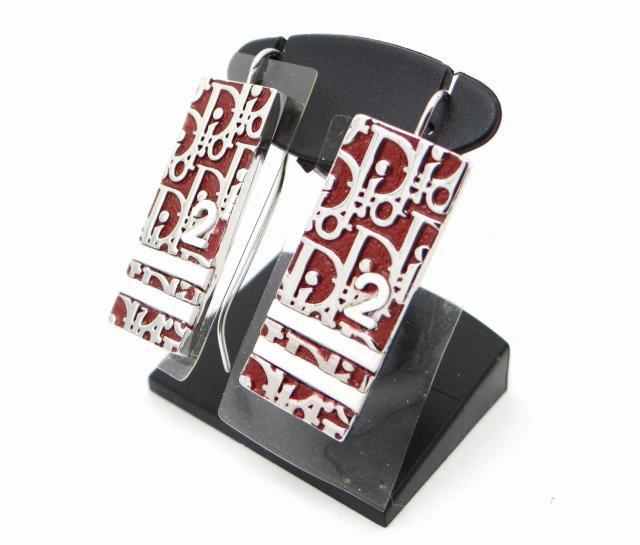 Christian Dior ディオール D69394 トロッター プレート ピアス レッド<美品>【送料無料】 < ブランド Christian Dior ディオール D69394 トロッター プレート ピアス レッド<美品>【送料無料】 < ブランドの