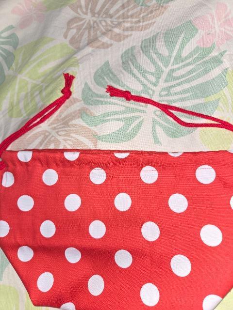 ★新品赤×白ドット柄お弁当箱入れ巾着袋 < キッズ/ベビー  ★新品赤×白ドット柄お弁当箱入れ巾着袋 < キッズ/ベビーの