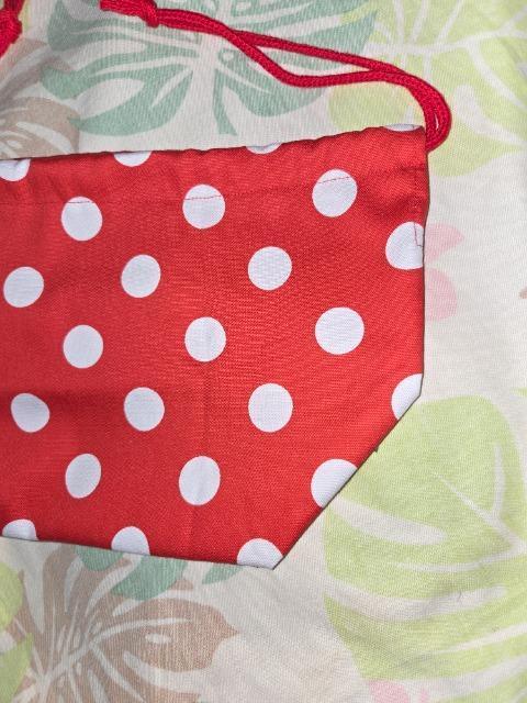 ★新品赤×白ドット柄お弁当箱入れ巾着袋 < キッズ/ベビー  ★新品赤×白ドット柄お弁当箱入れ巾着袋 < キッズ/ベビーの