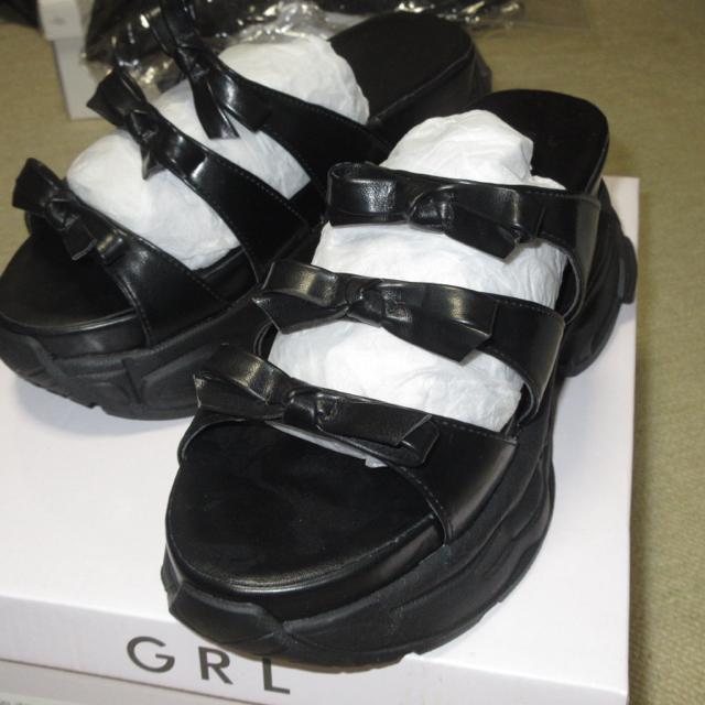 未使用☆グレイルGRL*厚底リボンサンダル*スポサン(ブラック) < ブランド  未使用☆グレイルGRL*厚底リボンサンダル*スポサン(ブラック)  < ブランドの