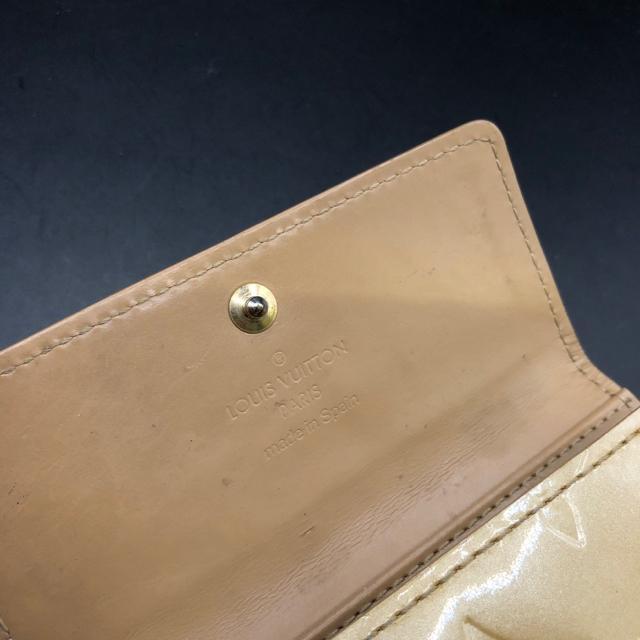 即決 LOUIS VUITTON ルイヴィトン ヴェルニ 4連キーケース < ブランド 即決 LOUIS VUITTON ルイヴィトン ヴェルニ 4連キーケース < ブランドの