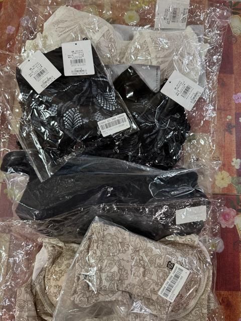 感謝を込めて★新品★BRADELIS New York★ブラキャミ4点・ショーツ5点★9点まとめ売り★総額5万円★2000スタート < ブランド  感謝を込めて★新品★BRADELIS New York★ブラキャミ4点・ショーツ5点★9点まとめ売り★総額5万円★2000スタート < ブランドの