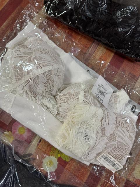 感謝を込めて★新品★BRADELIS New York★ブラキャミ4点・ショーツ5点★9点まとめ売り★総額5万円★2000スタート < ブランド  感謝を込めて★新品★BRADELIS New York★ブラキャミ4点・ショーツ5点★9点まとめ売り★総額5万円★2000スタート < ブランドの