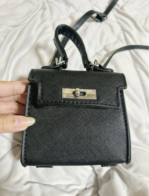 ミニショルダーバッグ 2個セット ブラック ブラウンゼブラ柄 < 女性ファッション ミニショルダーバッグ 2個セット ブラック ブラウンゼブラ柄 < 女性ファッションの