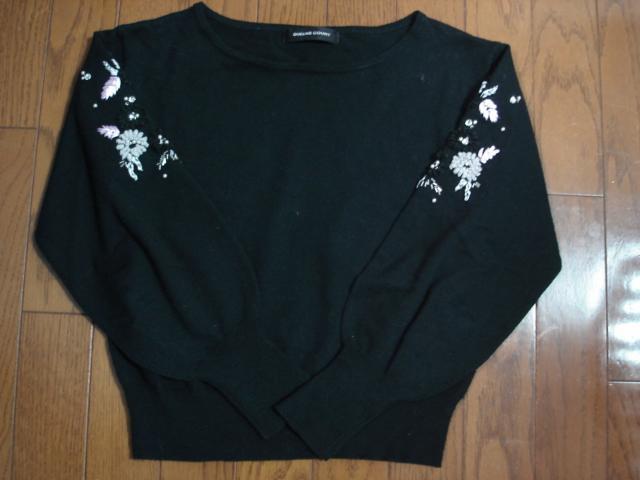 ★クイーンズコート 袖花柄刺繍デザインウール混ニット★超激安! < ブランド ★クイーンズコート 袖花柄刺繍デザインウール混ニット★超激安! < ブランドの