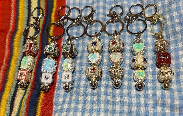 �r�[�Y�@�L�[�z���_�[ �� �����t�@�b�V������ 