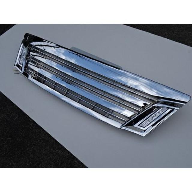 日産 LEDデイライト オールクロームメッキ マークレスグリル キャラバン E26 NV350 < 自動車/バイク 日産 LEDデイライト オールクロームメッキ マークレスグリル キャラバン E26 NV350 < 自動車/バイク