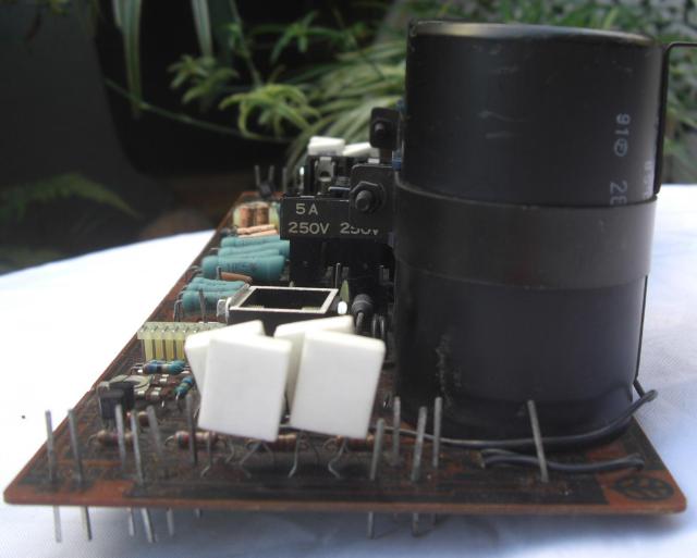 TRIO/アンプ電源部希少TR等部品取X07-1640未使用0715 < 家電/AV TRIO/アンプ電源部希少TR等部品取X07-1640未使用0715 < 家電/AVの