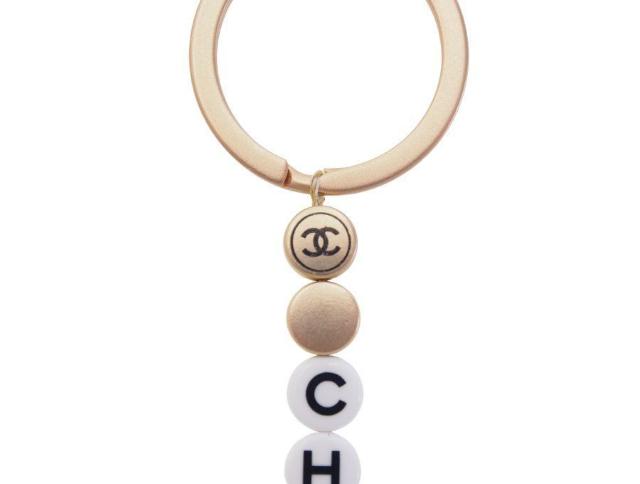 シャネル サブリマージュ ノベルティ キーリング 2024 ヴァニラ COCO ビーズストラップ CHANEL【正規品】 < ブランド  シャネル サブリマージュ ノベルティ キーリング 2024 ヴァニラ COCO ビーズストラップ CHANEL【正規品】 < ブランドの