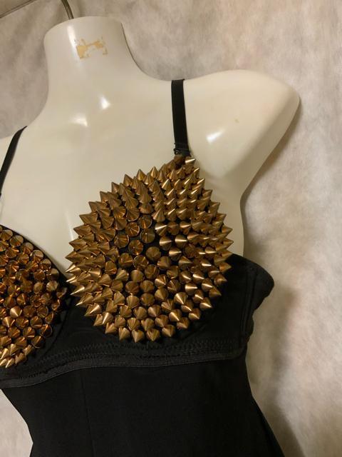 ◆ゴールドのスタッズ付きオールインワン◆S〜Mサイズ < 女性ファッション  ◆ゴールドのスタッズ付きオールインワン◆S〜Mサイズ < 女性ファッションの