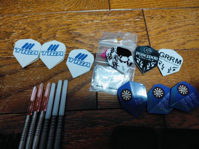 �_�[�c DARTS unicorn TIGA Harrows �o���� �^���O�X�e�� �t���C�g �Z�b�g �� ���W���[/�X�|�[�c�� 