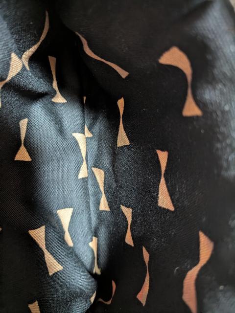 ハンドメイドR8 No.28 送料込み 黒ねこ柄 ミニミニバッグポーチ < 女性ファッション ハンドメイドR8 No.28 送料込み 黒ねこ柄 ミニミニバッグポーチ < 女性ファッションの