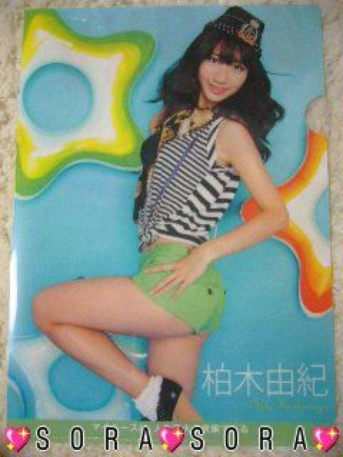 【AKB48・柏木由紀】2011年カレンダー特典♪上質クリアファイル < タレントグッズ 【AKB48・柏木由紀】2011年カレンダー特典♪上質クリアファイル < タレントグッズの