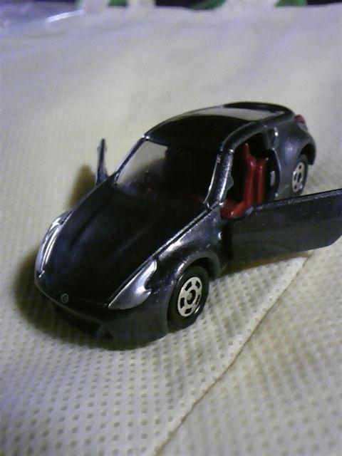 フェアレディZ40周年記念車1/57モデル (トミカ) < ホビー  フェアレディZ40周年記念車1/57モデル (トミカ) < ホビーの