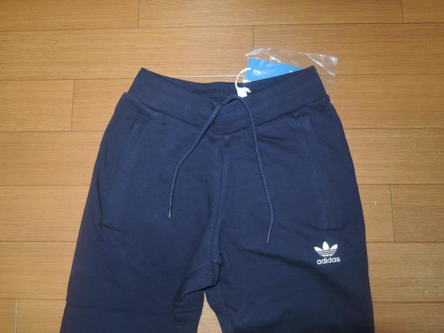新品アディダスadidas originalsスウェットセットアップSパンツ < ブランド  新品アディダスadidas originalsスウェットセットアップSパンツ < ブランドの