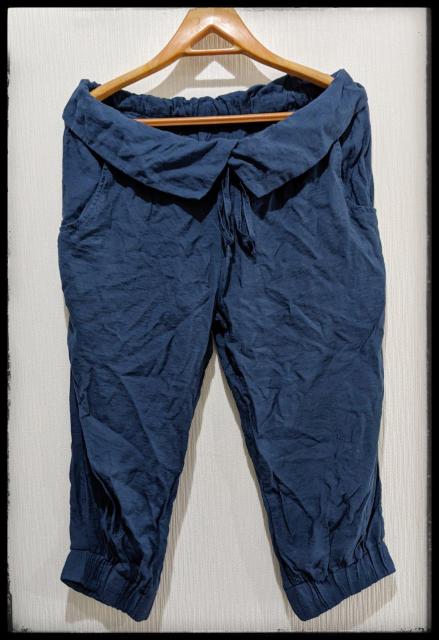 ★GU★ジーユー★七分丈パンツ★カジュアルパンツ★Mサイズ★部屋着★薄手生地★まとめ買い歓迎★ < ブランド  ★GU★ジーユー★七分丈パンツ★カジュアルパンツ★Mサイズ★部屋着★薄手生地★まとめ買い歓迎★ < ブランドの