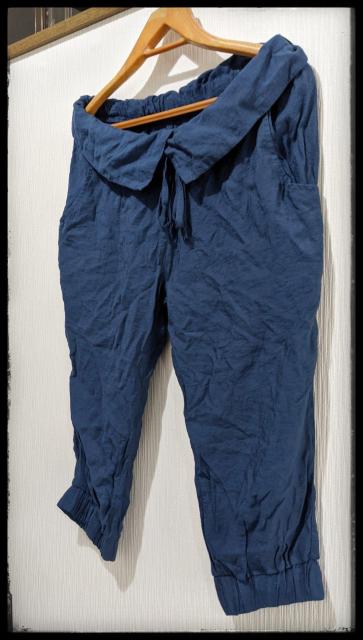 ★GU★ジーユー★七分丈パンツ★カジュアルパンツ★Mサイズ★部屋着★薄手生地★まとめ買い歓迎★ < ブランド  ★GU★ジーユー★七分丈パンツ★カジュアルパンツ★Mサイズ★部屋着★薄手生地★まとめ買い歓迎★ < ブランドの