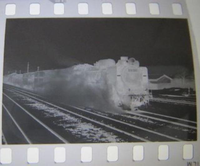 生涯を北海道で終えた「D51365」の迫力の雪中走行ネガ < ホビー  生涯を北海道で終えた「D51365」の迫力の雪中走行ネガ < ホビーの