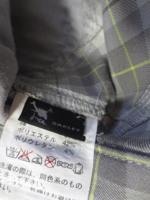 OAKLEY  オークリー 綿×ポリエステル ハーフパンツ 32 < ブランド  OAKLEY  オークリー 綿×ポリエステル ハーフパンツ 32 < ブランドの