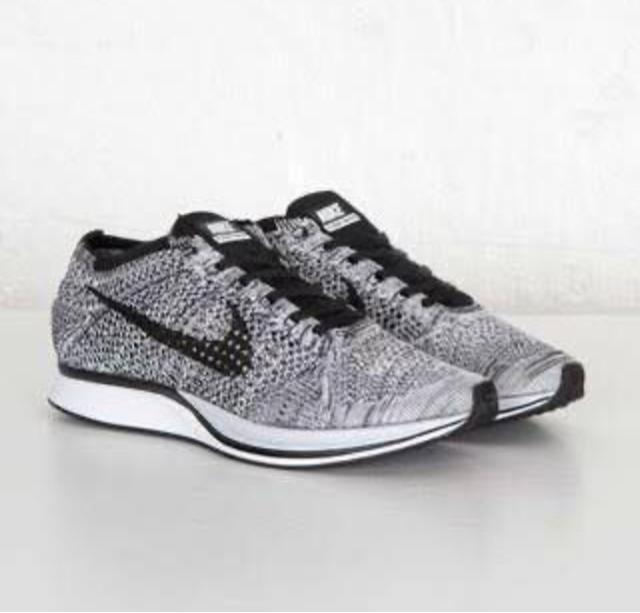 NIKE FLYKNIT RACER Oreo 28.5cm ナイキ フライニット レーサー オレオ US10.5 < ブランド  NIKE FLYKNIT RACER Oreo 28.5cm ナイキ フライニット レーサー オレオ US10.5  < ブランドの